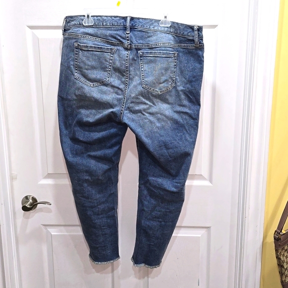 Torrid Boyfriend Jeans - Picture 4 of 4